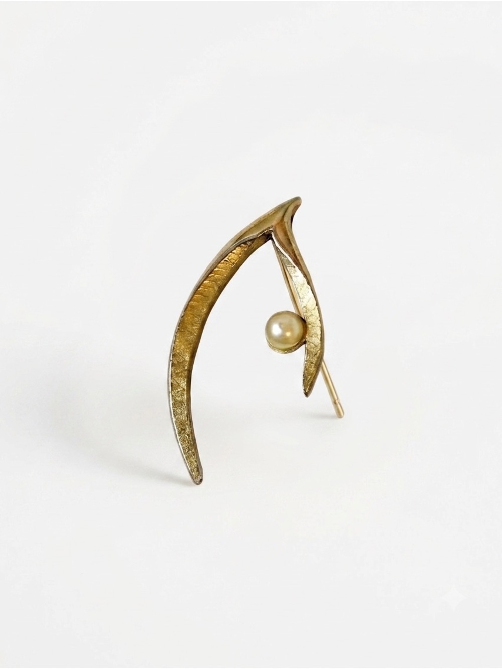 MCM Wishbone Brooch with Pearl | Polished & Textured Gold Tone Good Luck Pin
